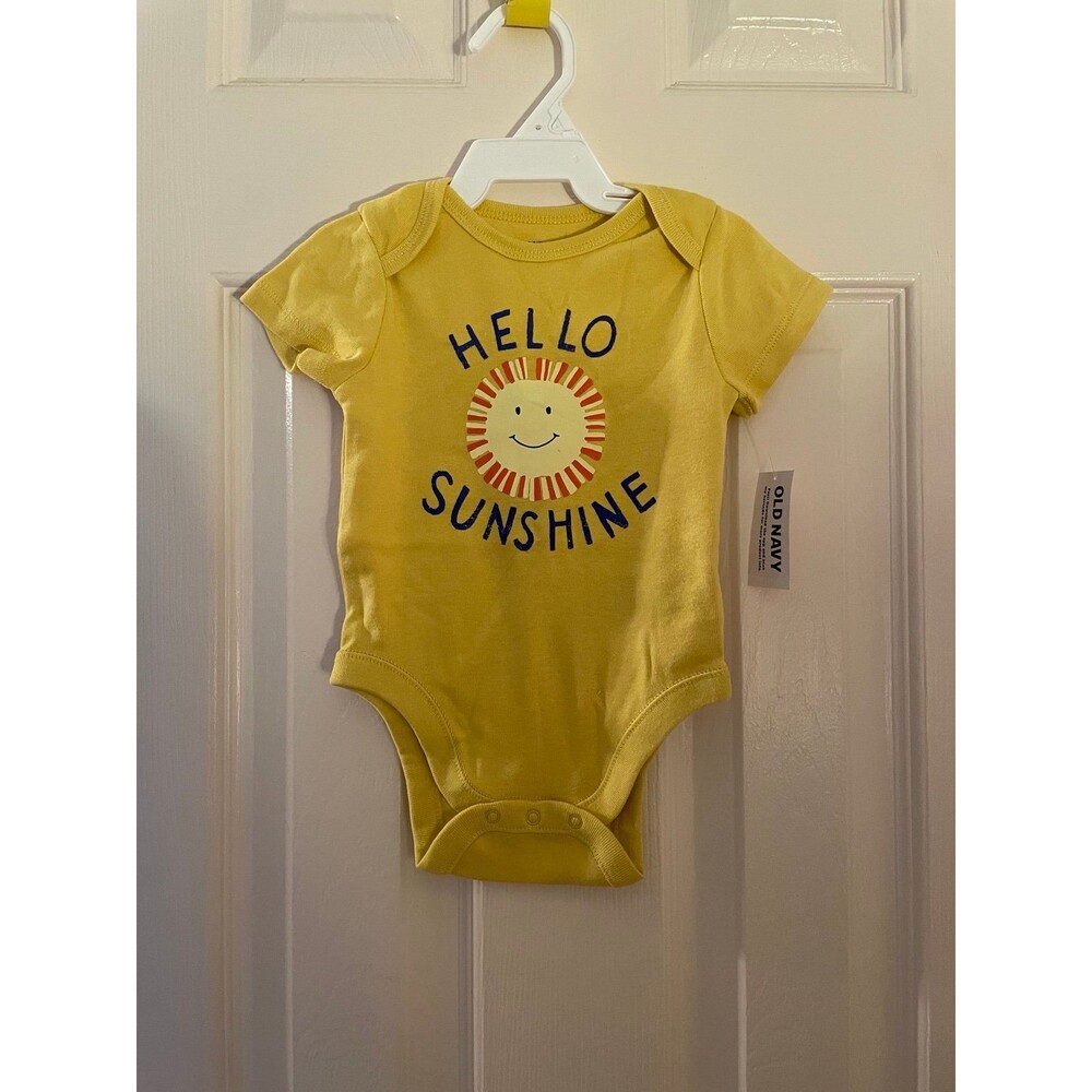 Old Navy Hello Sunshine Baby Bodysuit NWT 6/12mon